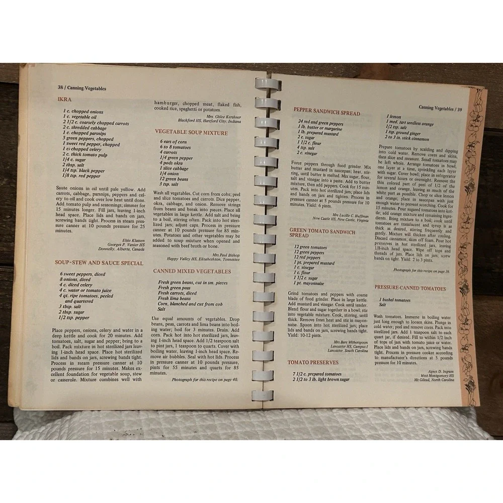 Vintage Canning Preserving and Freezing Cookbook - Home‎ Economics Teachers